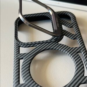 Carbon Fiber Phone16 Case Frame